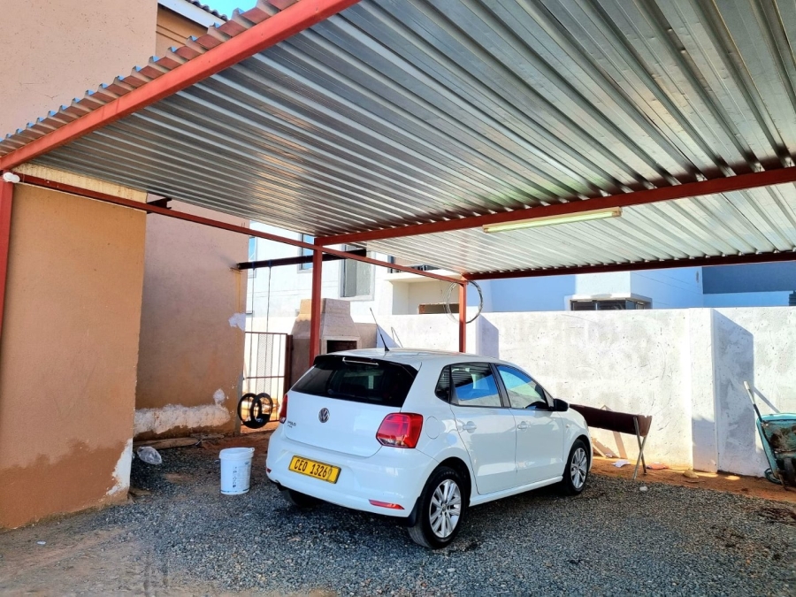 4 Bedroom Property for Sale in Minerva Gardens Northern Cape